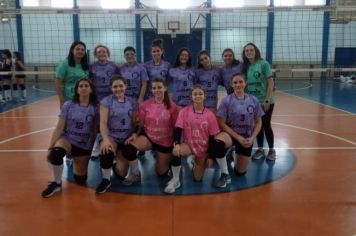 Equipe feminina itapevense de vôlei segue firme na Liga de  Voleibol de Sorocaba e Região