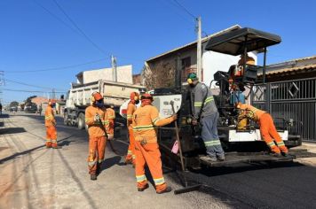 Recapeamento asfáltico em ruas do Parque Cimentolândia é realizado