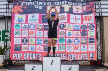 GUARDA MUNICIPAL FEMININO É OURO EM CIRCUITO DE MOUNTAIN BIKE