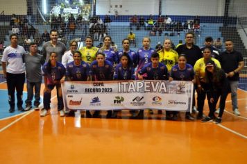Itapeva vence Sorocaba e garante vaga para a final da Copa Record