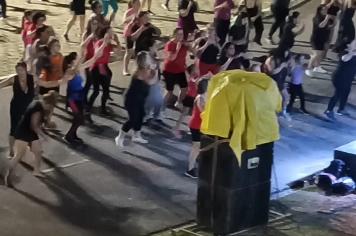 Primeiro dia de Aulão de Ritmos na Praça de Eventos foi considerado um sucesso pela Secretaria Municipal de Esportes