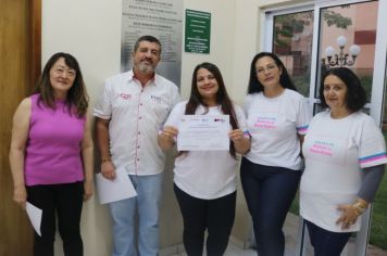 Mais uma turma é graduada no curso gratuito de Maquiagem Profissional