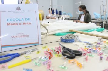 Curso gratuito de costura profissional em Itapeva