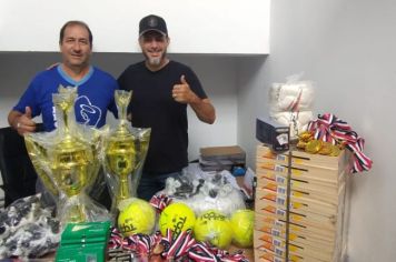 Prefeitura de Itapeva recebe kits de materiais esportivos