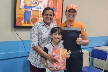 Defesa Civil realiza ação educativa com alunos da E.M. Prof. Francisco Prado Margarido, no Jardim Maringá