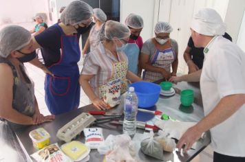 Curso gratuito de Padaria de Vitrine é iniciado em Itapeva