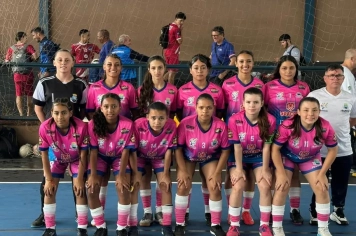 Futsal Feminino de Itapeva vence Paulínia e avança em 1º lugar no grupo na Final Estadual
