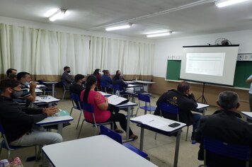 Curso de capacitação para o empreendedorismo é realizado no Alto da Brancal