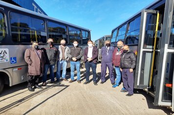 Linhas de ônibus recebem alterações para melhor atender à população