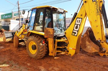 Prefeitura realiza obras de galerias e pavimentação na Rua Mário Prandini