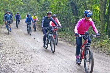 Passeio ciclístico pelo Dia Mundial das Florestas é realizado em Itapeva