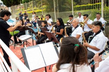 Lira Itapevense faz apresentação inédita na praça da Vila Aparecida