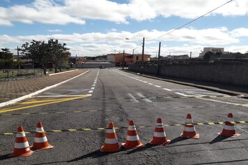 Prefeitura determina obras de sinalização horizontal em diversas ruas