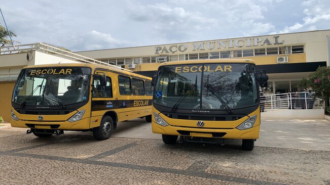 Itapeva recebe mais dois ônibus escolares em parceria com o Governo do Estado de São Paulo