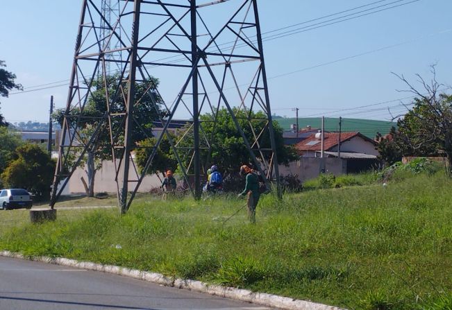 Trabalhos de manutenção urbana acontecem no Morada do Sol e Itapeva E