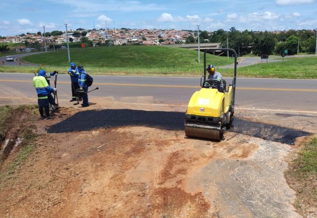 Operação Tapa-Buraco segue em ritmo acelerado em Itapeva