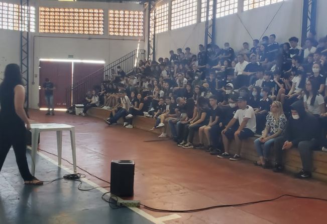 Palestra sobre prevenção de acidentes com escorpiões é realizada