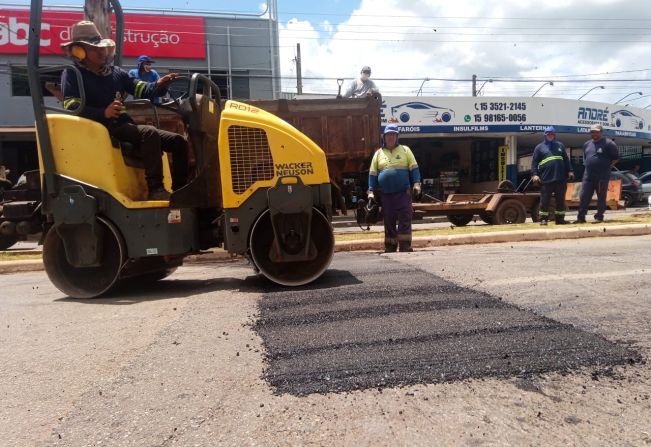 Operação Tapa-Buraco segue em diversos pontos da cidade