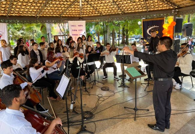 Homenagem às mães aconteceu na Praça Anchieta