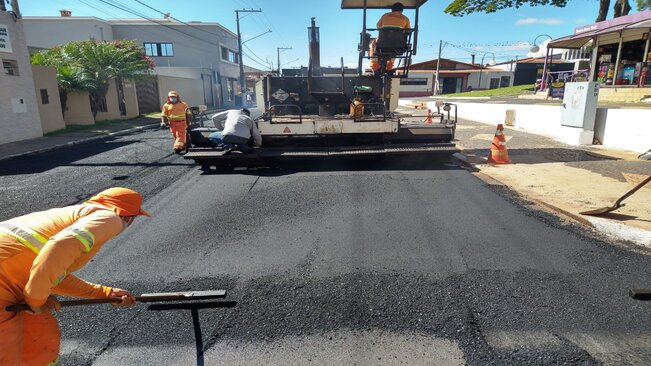 Secretaria de Obras realiza mais 2.500 metros quadrados de recape asfáltico em Itapeva