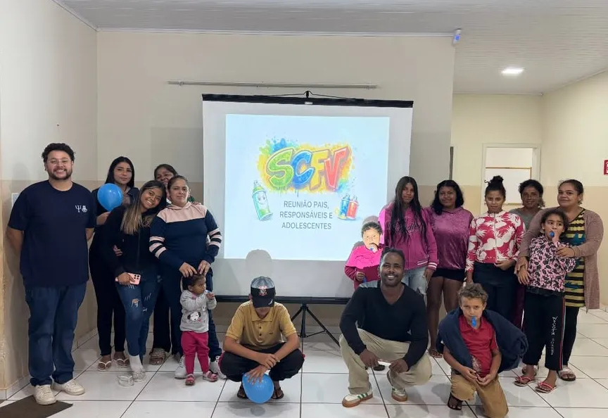 Famílias assistidas pelo CRAS Santa Maria participam de encontro informativo para planejamento de atividades