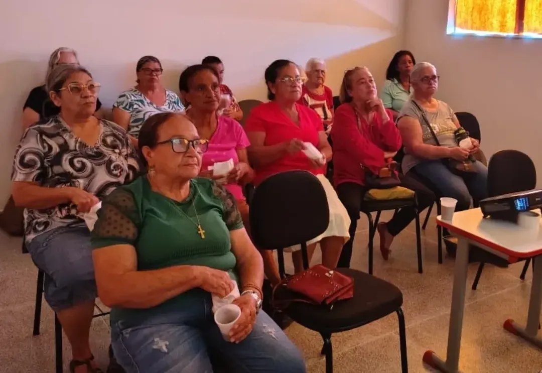 Idosos do CRAS Morada do Bosque desfrutam de tarde cultural em Itapeva