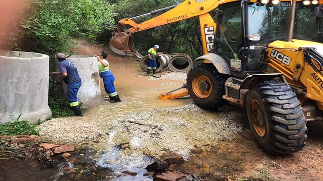 Transportes e Serviços Rurais realiza melhorias na chamada Estrada do Farinheiro