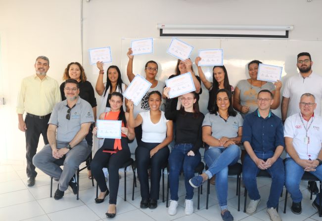 Prefeitura realiza curso profissionalizante de Cuidador de Idosos