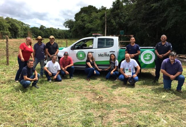 CURSO DE FLORESTAMENTO NO BAIRRO DA VÁRZEA