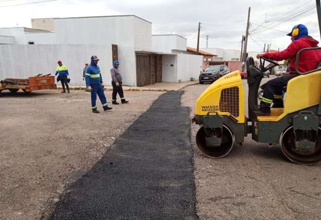 Operação Tapa-Buraco segue com o cronograma de recuperação do asfalto