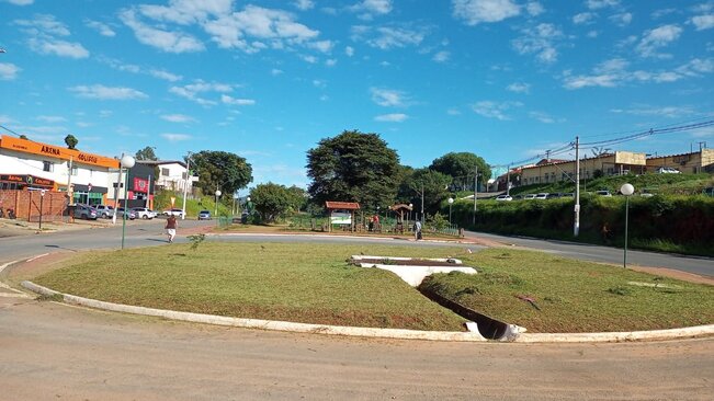 Serviços de roçada e limpeza são realizados em diversos pontos em Itapeva